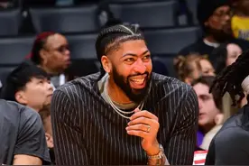 ESPN：戴维斯即将复出，更有可能客战凯尔特人时复出图片