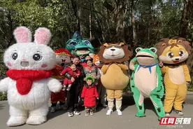 萌兔萌兽陪你过大年，怀化野生动植物园迎新春“开门红”图片