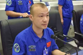 造星星的人丨廖国瑞：喊出点火口令的“螺丝钉”图片