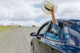 “国补”退场，“地补”接棒，多地推购车福利，最高一次性补贴上万元图片