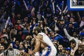 活在NBA聚光灯外的恩比德，终于要捧起MVP奖杯了吗？图片