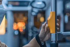 按铃就下车！成都首批次“响应停靠公交”一周后上线，快看有你坐的线路没？图片