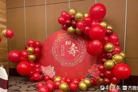 烛光里的爸妈图片