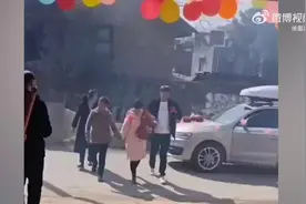 初四相亲初八订婚当事人：家里催着相亲，没想到一见钟情图片