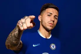 1.21亿欧元恩佐上“车”，切尔西一家支出超七大联赛总和图片