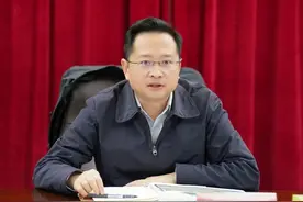 袁泉专题调研城中村改造工作图片