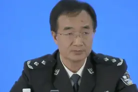 “熊猫血”“尸体双脚平行地面”？警方回应胡鑫宇事件相关谣言视频封面