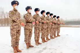 冰天雪地里，集训正火热图片