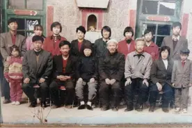青年眼图片