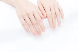 扒一扒那些“美甲”的营养素图片