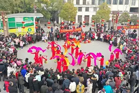 丹江口：欢欢喜喜闹元宵 热热闹闹迎新春图片