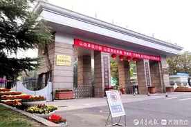 烟火气/山铝美食一条街图片
