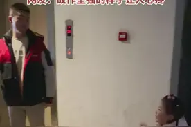 心疼！军人归队3岁军娃的叮嘱让人泪目图片