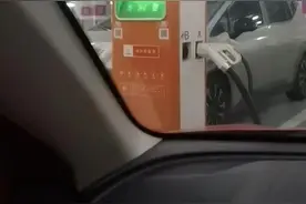 她们，是网约车司机里的少数图片