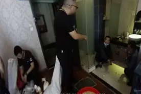 起底造假“土蜂蜜”：白糖、香精和明矾熬制，每斤成本仅几元图片