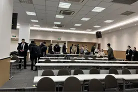 时隔3年国内航司首次大规模线下招聘，乘务员月薪基本过万图片