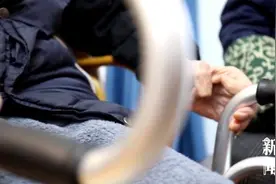 上海人 限时优惠！身份证照可以在家拍！拍到满意为止！图片