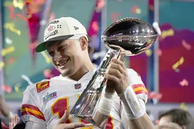NFL | 堪萨斯城酋长4年2夺超级碗 蕾哈娜中场秀收视人数破亿图片