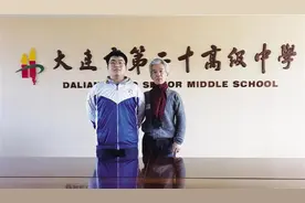 大连：大爷晕倒地铁上 这名高三生挺身而出图片