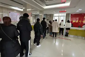 甜蜜情人节 潜江掀起领证热潮图片