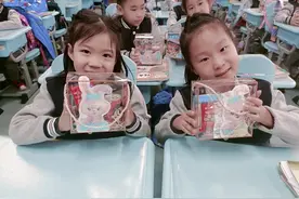 和校长一起共进午餐，免写一次作业！济南一小学给学生送上“创意红包”图片