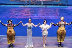 C秀四周年限定演出，原声演绎海洋神话图片