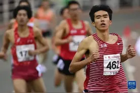 1500米跑出3分48秒53！松江七中培养输送运动员谢冬生在全国大赛中夺冠图片