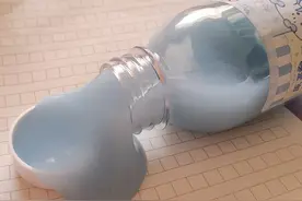 大连10岁女童两手红肿，只因玩了这种网红玩具！很多孩子都玩过图片