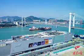 西海湾邮轮城海上世界：三期5号地块进入抢工状态图片
