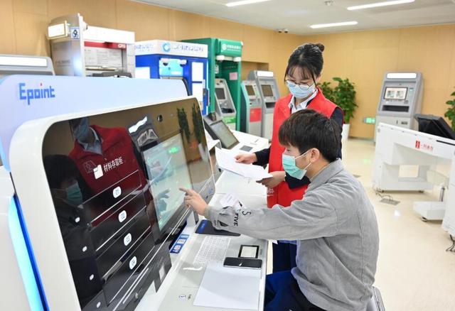 服务优化改革（上海嘉定持续优化营商环境重点推进4个更）