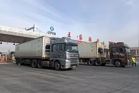 “限高”标准不统一致免费绿通车被收过路费，辽宁高速：暂缓收费图片