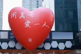 钻戒消费迎复苏热潮 “一生只送一人”的DR获市场青睐图片