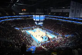 北京首钢队主场重返五棵松 前两场比赛转场首钢篮球中心图片