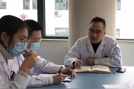 浙江女子按摩后瘫痪，一查竟是癌症！图片
