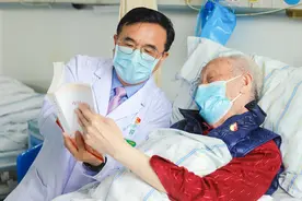 武汉市第三医院“孙勤国中医名师传承工作室”，坚持守正创新，中医科“炼”成全市“标杆科室”图片