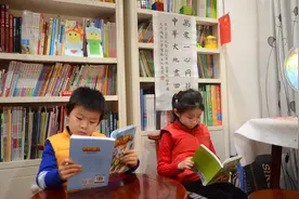 乘法口诀速算7×7惊呆外国小朋友！连线25国网友的长沙姐弟趣事真多图片