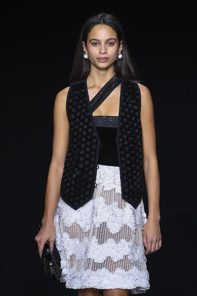 ��������ߣ�����ʱװ�ܡ���������¡�������Ʒ��ʱװ��