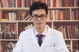 当听力出现问题时，越早佩戴助听器，效果越好，但要注意这四点！图片