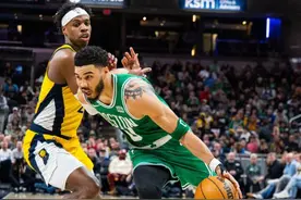 NBA综合｜凯尔特人加时胜步行者 湖人替补发力胜勇士图片