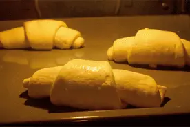 壹粉食堂|外酥里嫩巨好吃！壹粉分享空气炸锅烤面包，快来试一下图片