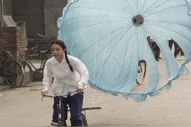 娱乐脱口秀 | 不止她是“孔雀”图片