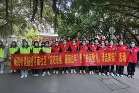 “美颜内河、美化小区”——福州南街街道持续开展“护河爱水·清洁家园”行动图片