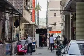 热搜！深圳一业主拆迁约9000平米，共9栋！补偿或超1亿元；美股集体下跌，《大空头》原型警告：买科技股就赚钱的日子一去不返图片