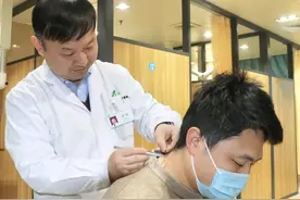 蜇一下，并不痛，还能治病 武隆区中医院开设重庆首家蜂疗门诊图片