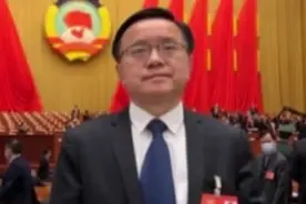 果然发布|政协委员吕国泉：用人单位不得将年龄作为招聘辞退红线图片