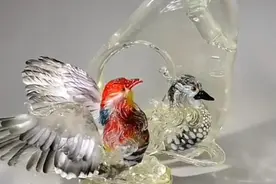 蝈蝈、鸳鸯、石榴、马……山东小伙把糖做成了吃不起的样子图片