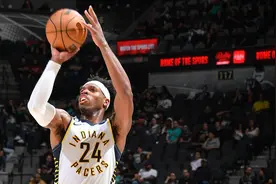 难转乾坤 希尔德高效27分化为空砍图片