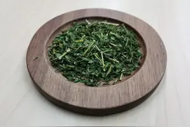 养肝别迷恋枸杞了，它才是真正“养肝王”！肝悄悄养好、祛湿也特牛，老中医赞不绝口图片