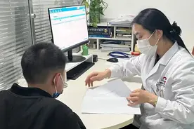 三门峡市中心医院成功开展区域首例皮下脱敏治疗图片