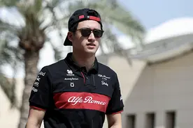 F1巴林站 | 周冠宇揭幕战正赛第13位发车图片